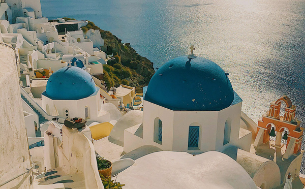 La Grèce dans sa totalité : Worldia et SKY Express ouvrent l'accès aux îles préservées