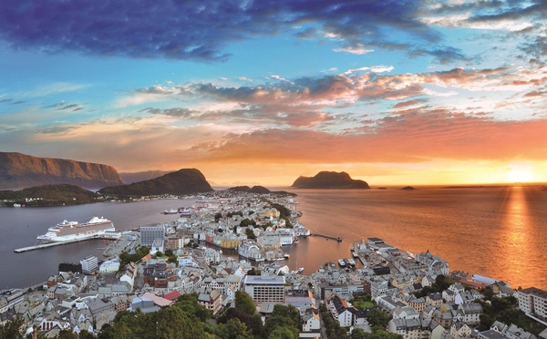 Oceania Cruises dévoile ses itinéraires en Europe du Nord pour l'été 2027