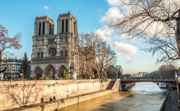Notre-Dame de Paris : une réforme des visites inquiète les guides-conférenciers