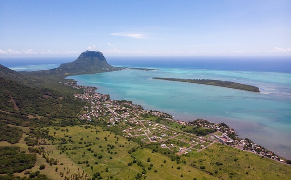 Le Dinarobin Beachcomber célèbre 25 ans d’hôtellerie haut de gamme à l’île Maurice