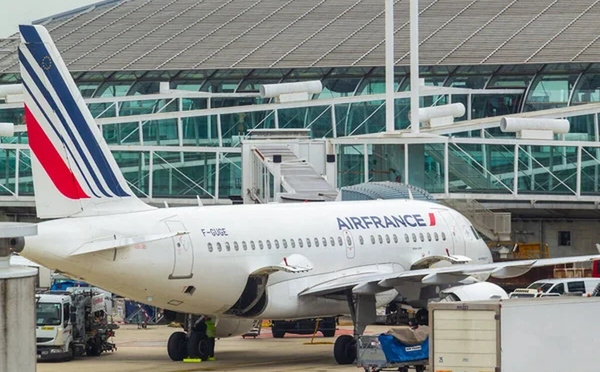 800 vols par jour, 40 millions de passagers par an : Air France fête les 30 ans du hub à Paris-CDG