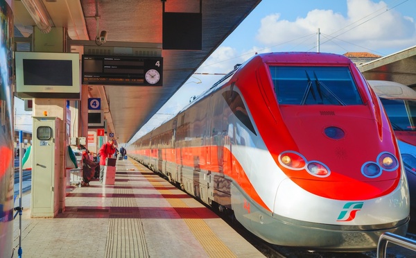 Trenitalia face à Eurostar : ce que la concurrence pourrait changer pour les voyageurs !
