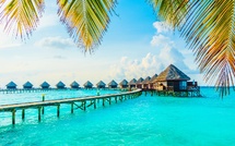 Centara Hotels &amp; Resorts vient d’inaugurer son nouvel hôtel de luxe aux Maldives - Depositphotos @mrsiraphol