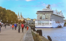 Croisières Bordeaux : les paquebots profitent toujours des quais du centre-ville de Bordeaux @www-depositphotos-com - wjrek