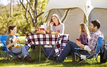Flower Campings signe un été 2025 en nette progression – Depositphotos @monkeybusiness