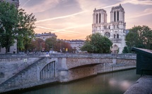 Tourisme parisien : un mois d’octobre en repli avant une fin d’année contrastée