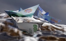 Dollar chahuté, euro solide : les devises ballotées par les tensions au Moyen-Orient [ABO]