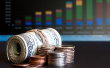 Devises : l’euro sous pression dans un marché sous tension [ABO]