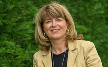 Michelle Kunegel décorée de l'Ordre national du Mérite