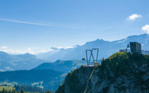 À plus de 2 000 mètres d’altitude, cette station de ski installe une balançoire géante