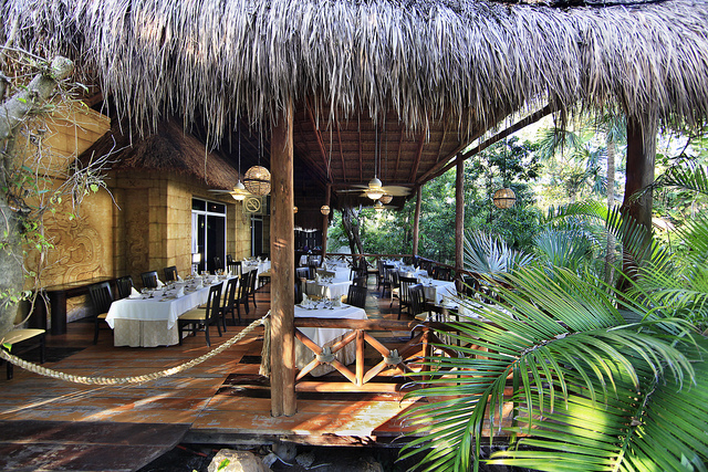 Restaurant Xul ha VW Azteca